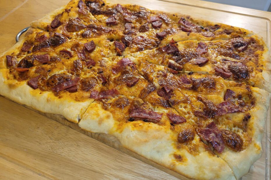 Meatlovers Pizza