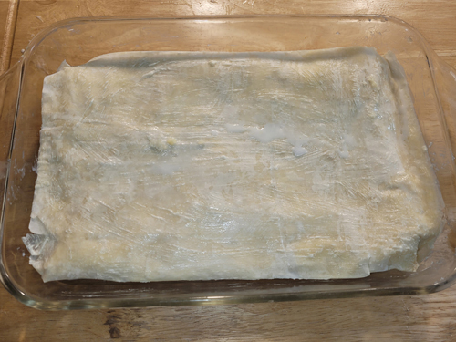 Baklava with top on